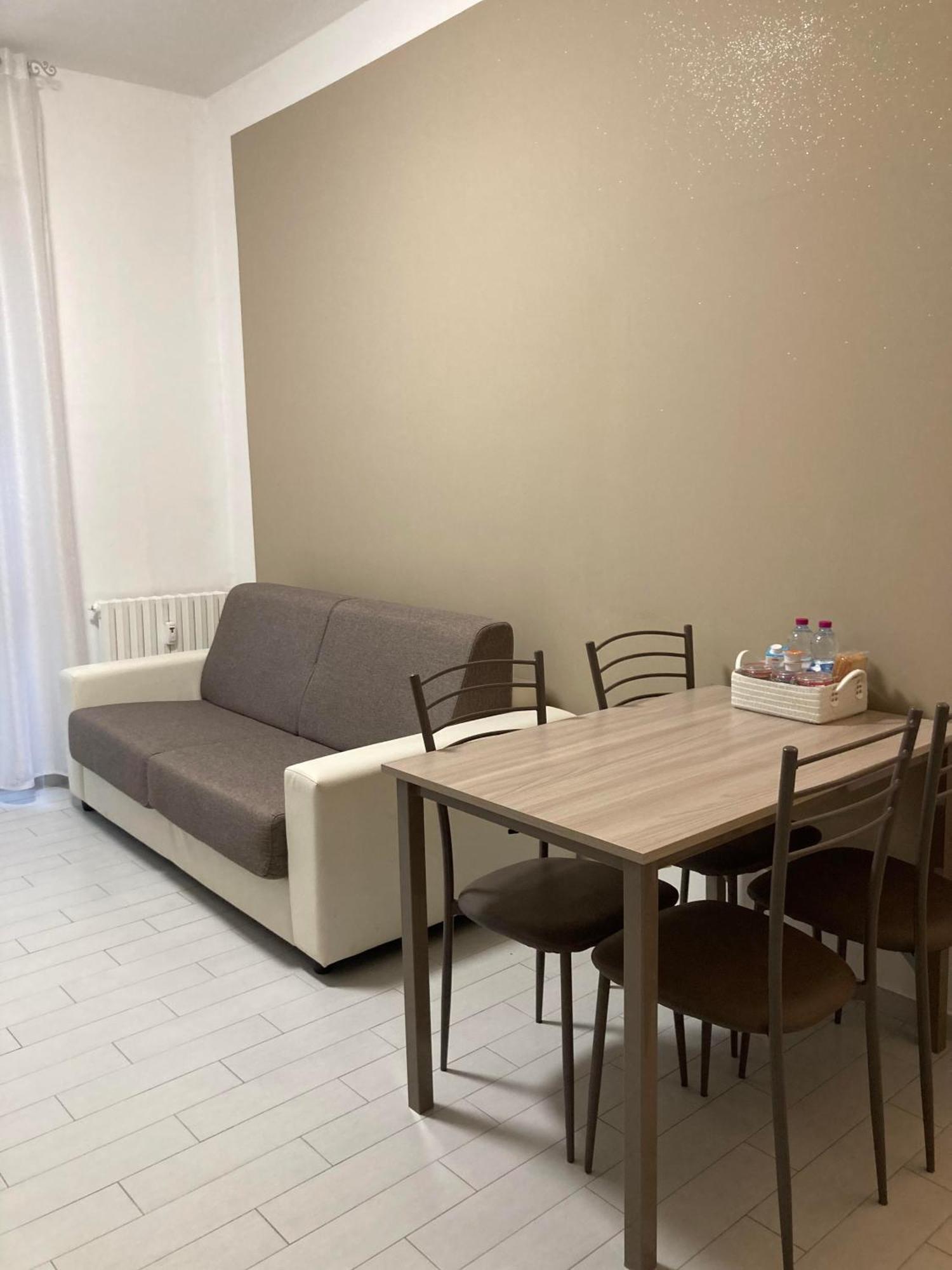 Apartmán La Casa Di Marta Corsico Exteriér fotografie